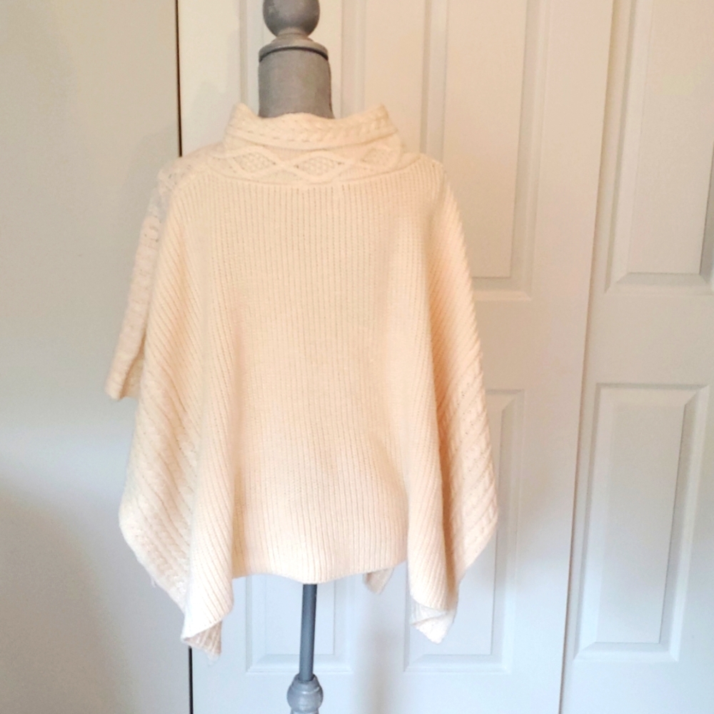 Moda Women's Cream Cable Knit Poncho Sweater One Size - Picture 4 of 6